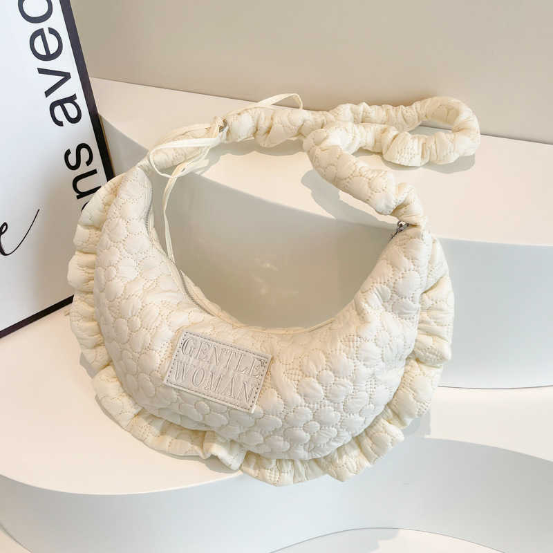 New Casual Daily Personalized Hobo Bags Fashion Wrinkled Single Shoulder Cross Body Bags Women s Bag 241205