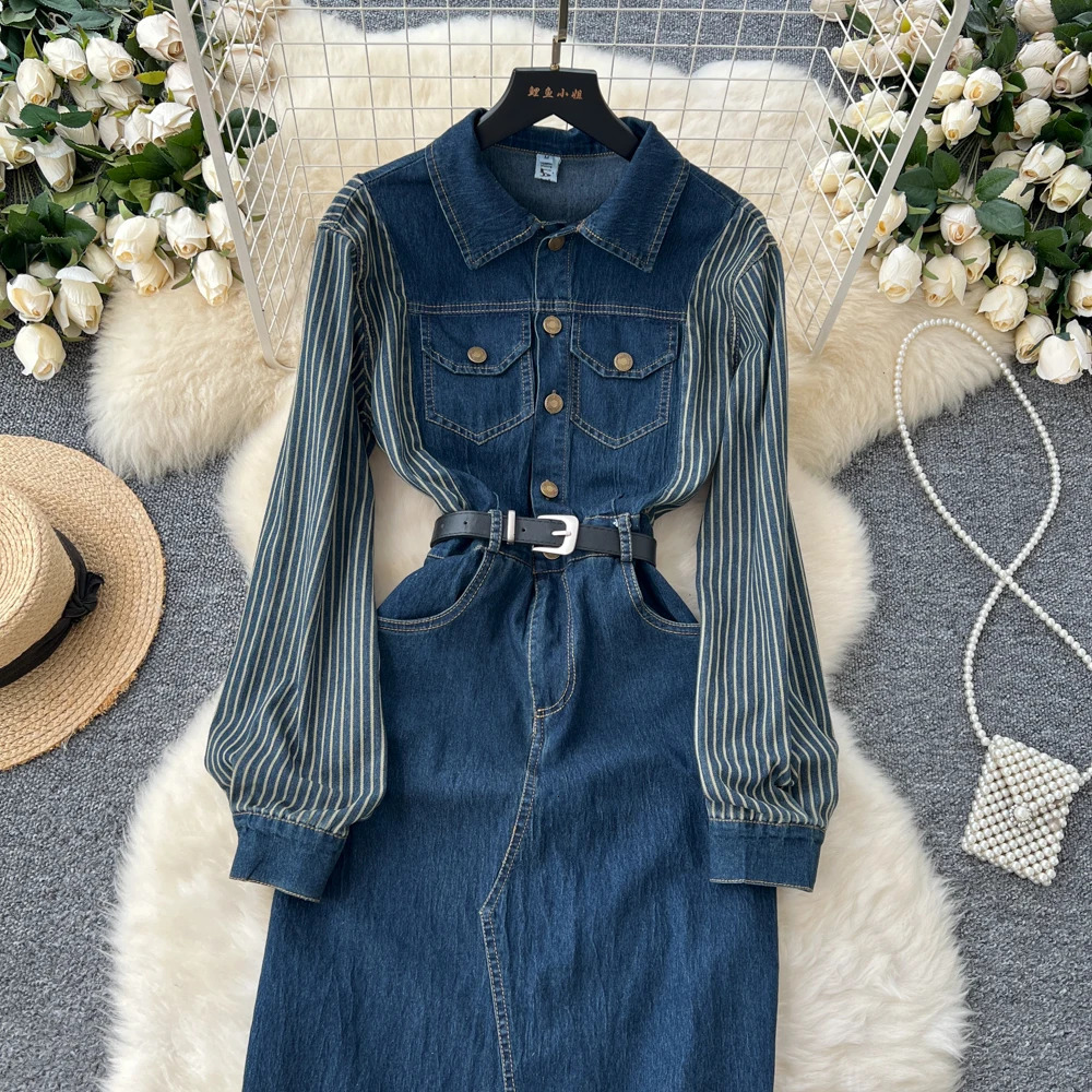 Women Long-sleeved Denim Dress Design Sense Niche Long-Sleeved Striped Splicing Lapel Metal Buckle Waist Slim Split Jeans Dress 241204