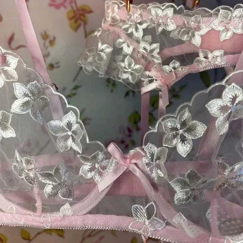 Ultra Thin Lace Sexy Bra Set Bow Women Large Size Lingerie with Underpants Suit Pink Color Ladies UnderwearXJ241205