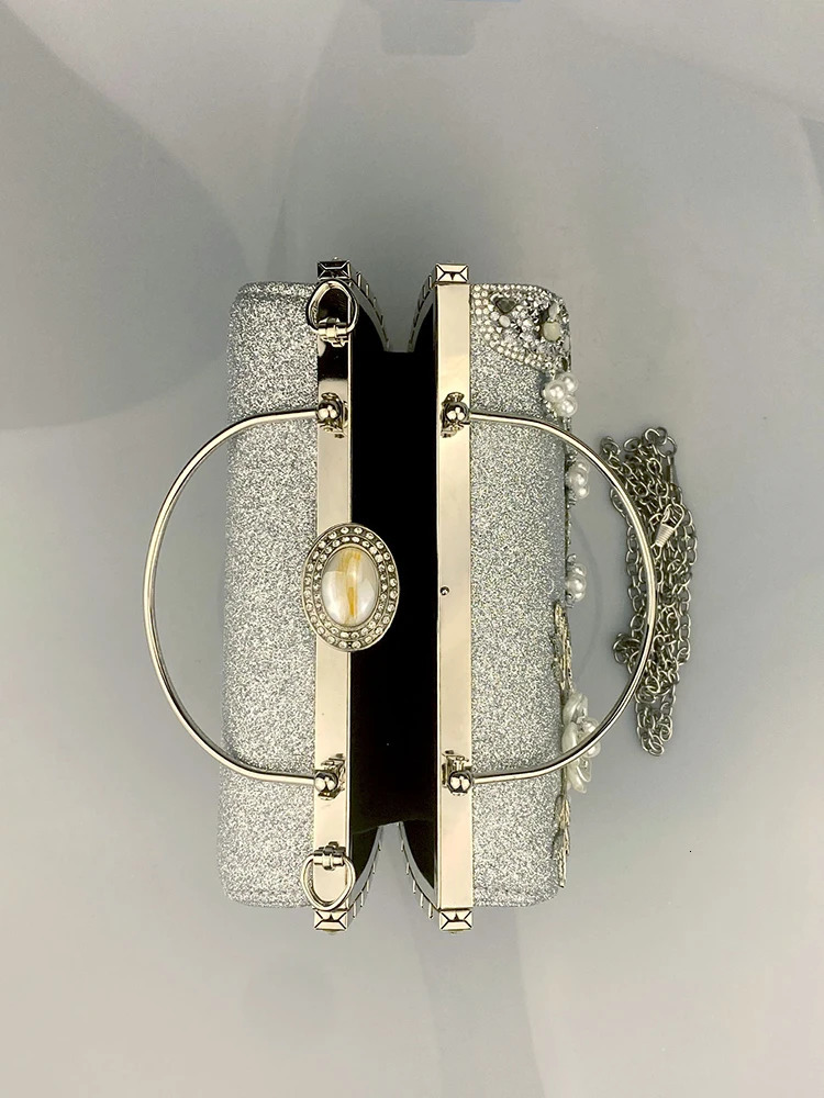 Arrival Flower Crystal Wedding Bridal Clutch Purse y ner Womens Evening Party Cocktail Handbags Diamond Bags 241204
