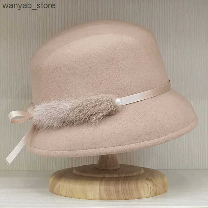 Cloches Womens Winter Cloche Hat Elegant Wool Bucket Bowling Hat with True Fur Ribbon Band Fedora Hat Church Party Hat L240910