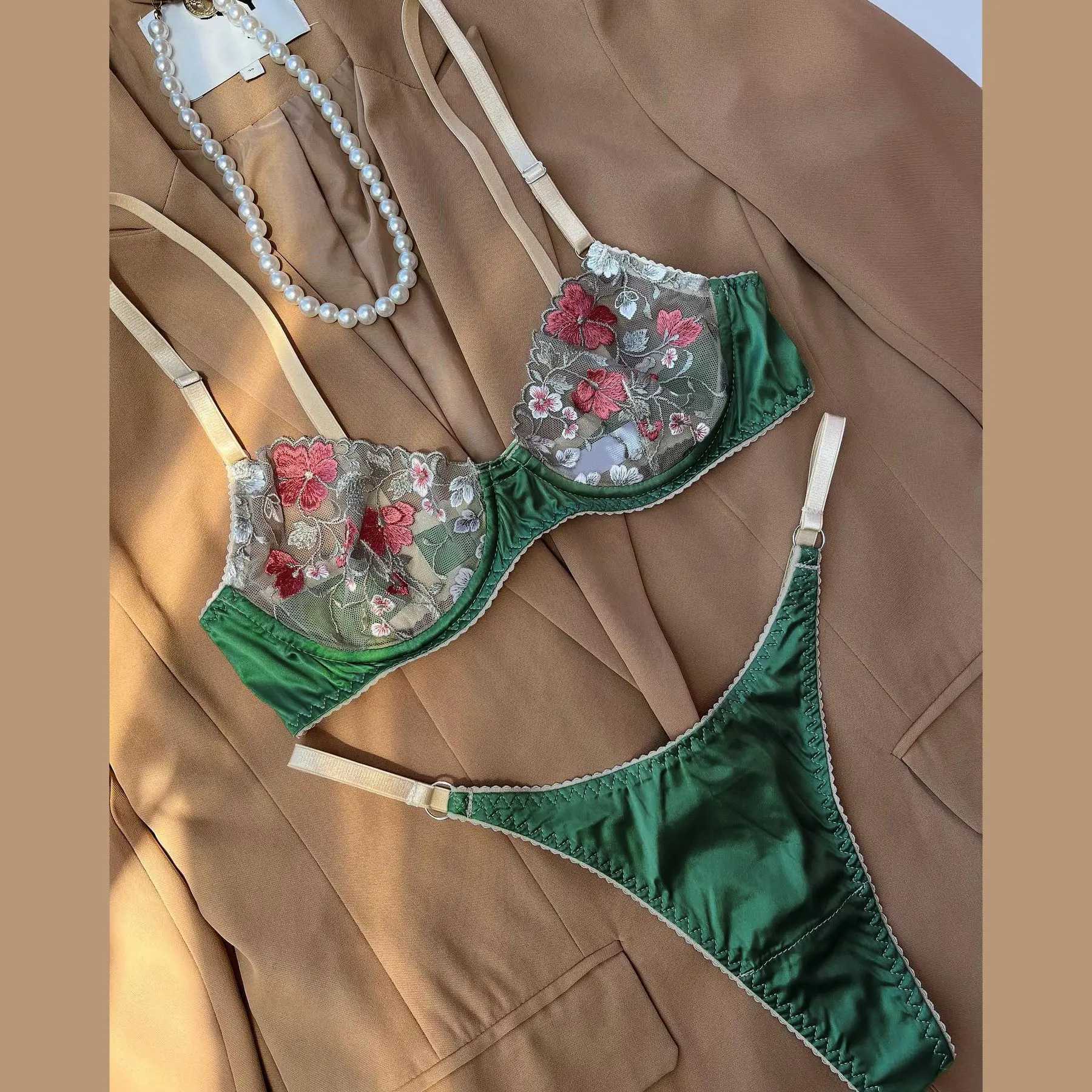 Sexy Lingerie Set Women Green Floral Embroidery Transparent Erotics Bra + Thong Panty Perspective Underwear Two-piece SetsXJ241205