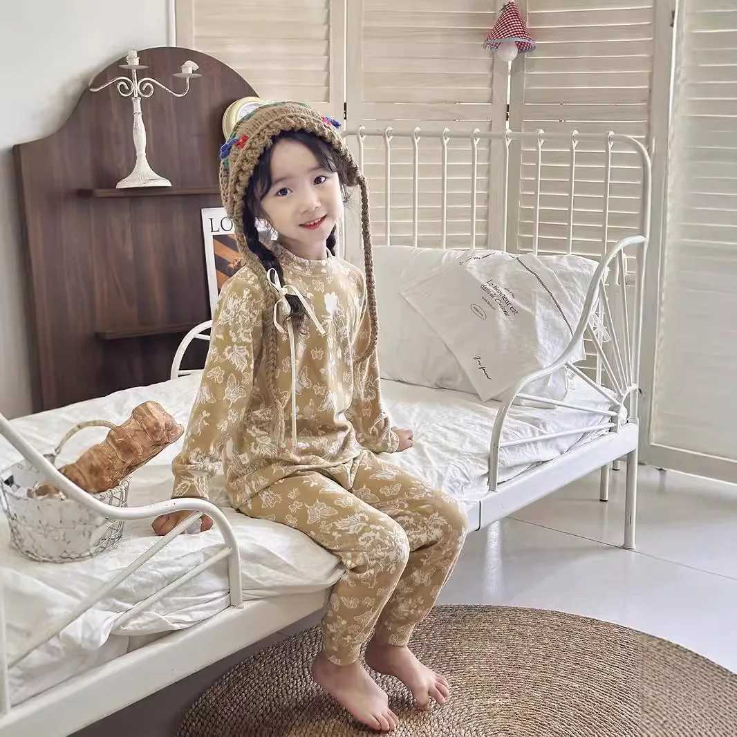 Pajamas Autumn Winter Teenager Girls 2PCS Homewears Cotton Ptinted Fleece Kids Girls Pajamas Warm Skinny Children Girls Sleepwears H241205