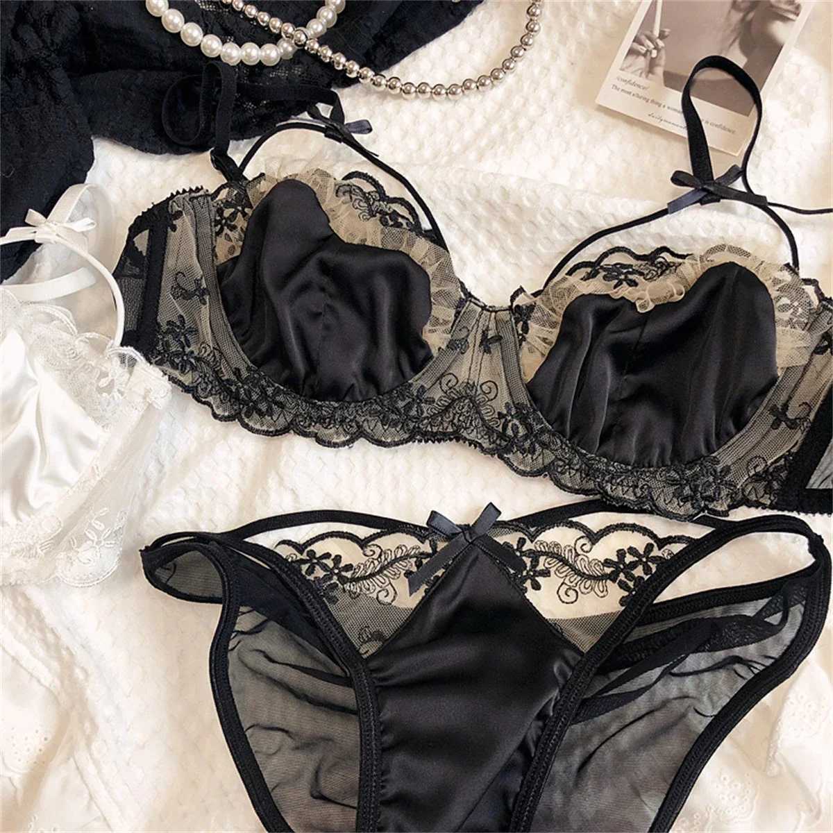Romantic French Style Lingerie For Women Sexy Elegant Mesh Embroidery Ribbon Bowknot Lace Ruffle Silk Girls Underwear SetXJ241205