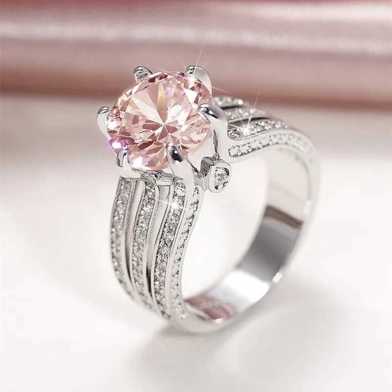 Huitan Luxury Tren Womens Engagement Ring Tri color Metal Pink/White Cubic Zirconia Ring Wholesale Hot Jewelry W241205