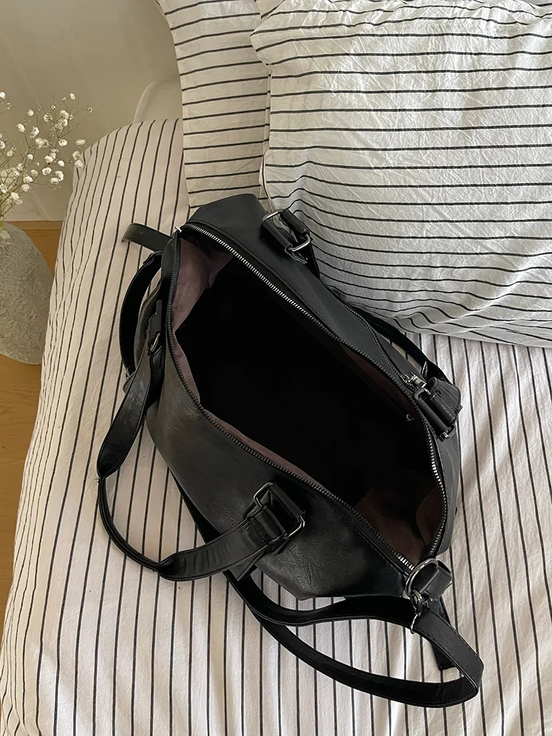 Large Capacity Black Shoulder Bags For Women Shopper Bag Solid Color Soft Leather Crossbody Handbag Lady Travel Tote 241204