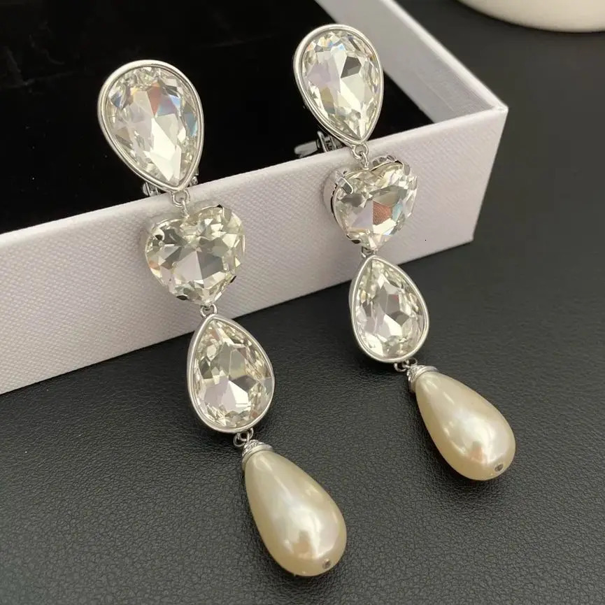 Fashion long pendant earrings crystal pearl heart-shaped earrings clip womens jewelry trend 241205