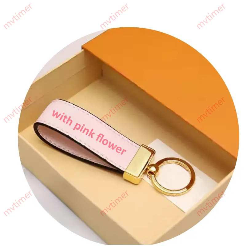 Leather Keychain High Quality Key Ring Luxury Designer Key Chain Cute Pink Safety Accessories for Men Women Car Gold Lanyard Flower One Piece Classic Letter Fashion
