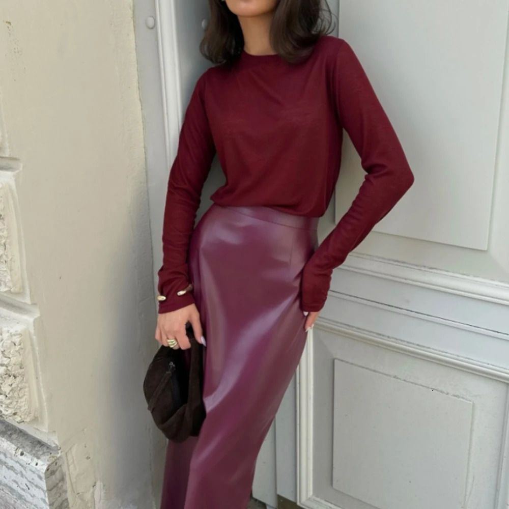 2024 Autumn Temperament Fashionable And Sexy High-End PU Leather Skirt High Waist Slim Fit Slit Hip Hugging Long Skirt 241204