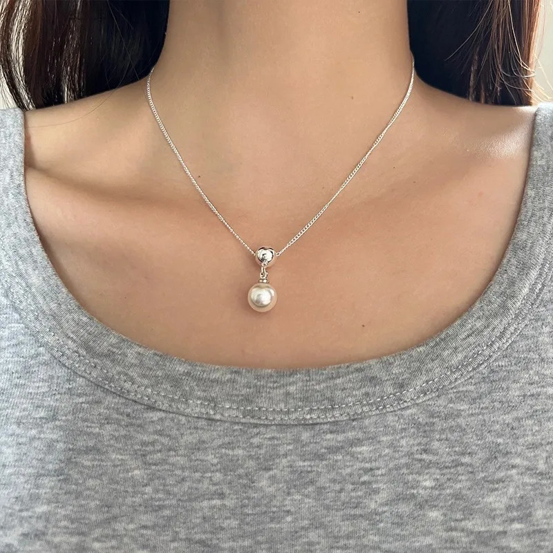 Fashionable pearl bow necklace French retro style birthday jewelry for wife 241205