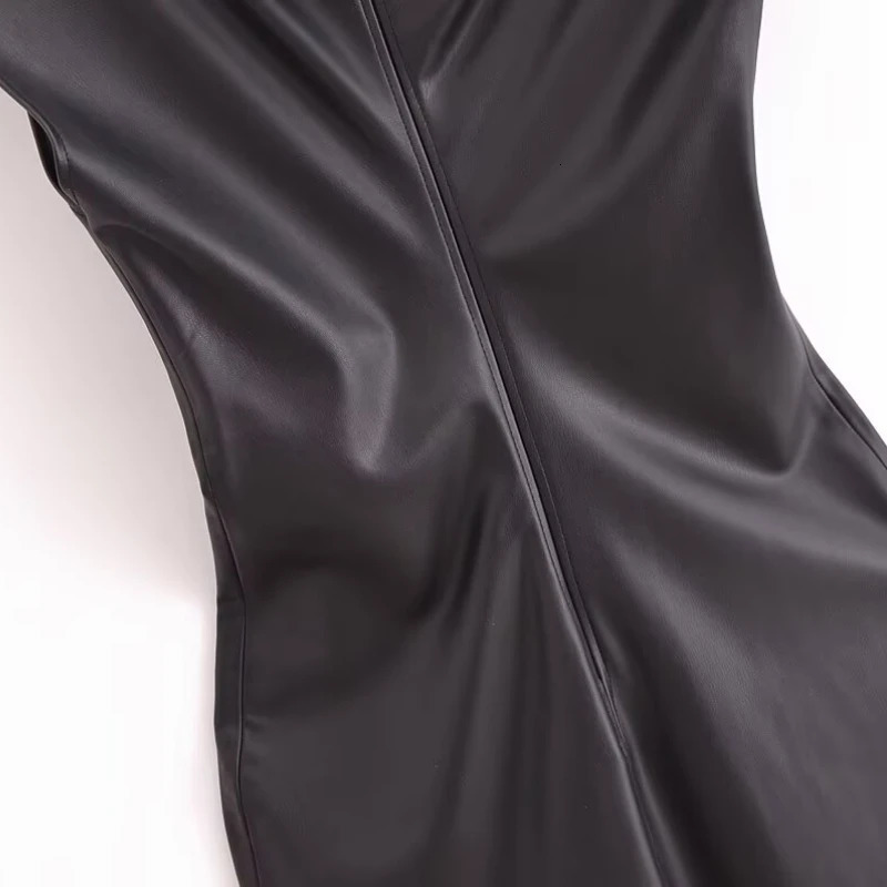 TRAFZA 2024 Autumn Women Black Faux Leather Dress Sexy Casual Slim Asymmetrical Midi Dress Basic Vintage Sleeveless Dress 241204