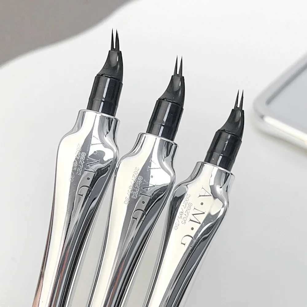 Multi functional 2-prong water eyebrow brush natural and easy to color stain free eyeliner lasting under eyelashes easy to grasp eyebrow pencil W24120