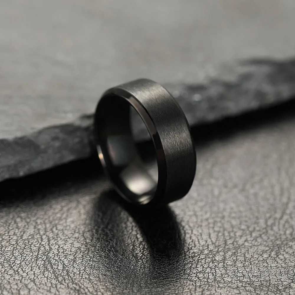 Mens Womens Stainless Steel Black Rings Wedding Engagement Rings High Quality Matte Mens Studio W241205