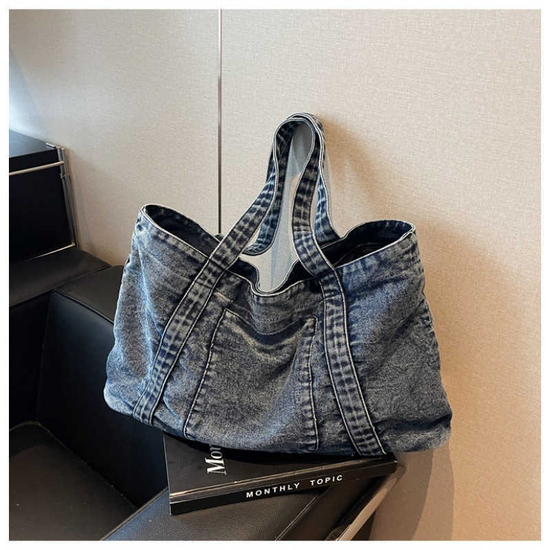 Street trend denim tote bag, women's new fashion, simple temperament, versatile shoulder bag, commuting handbag 241215