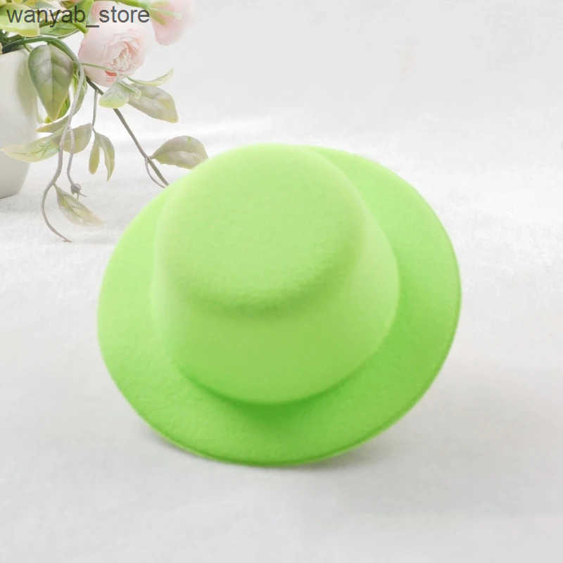 Cloches Solid color trend womens charming hat bottom French womens charming hat Banquets Versatility hat bottom L240910