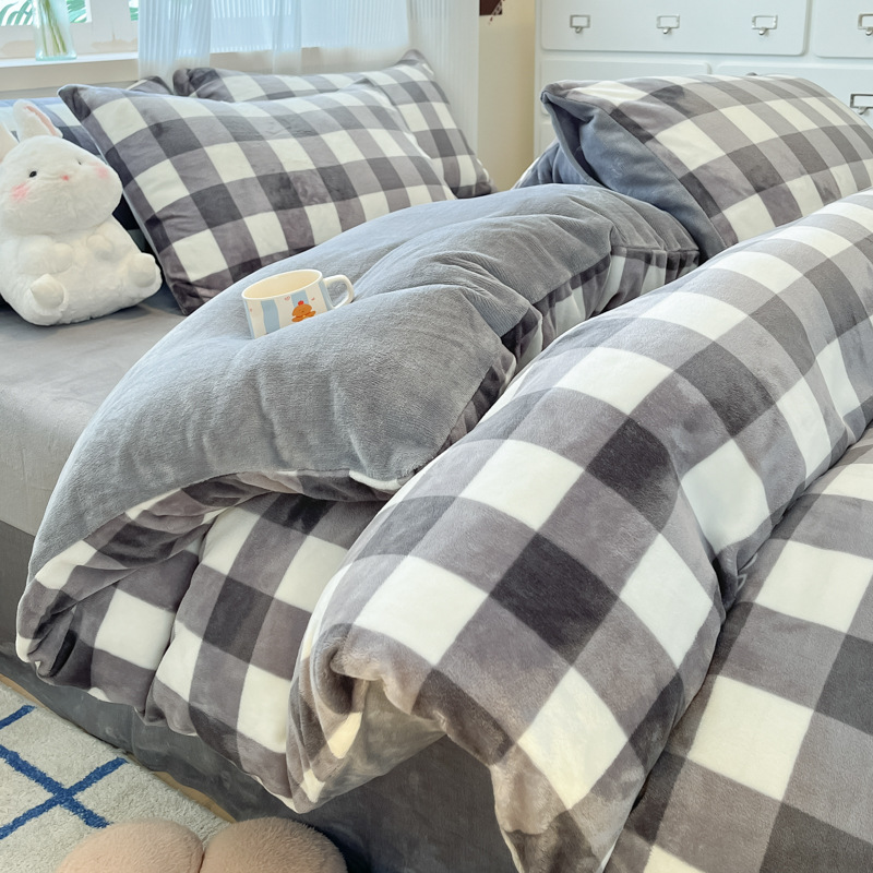 Thickened Milk Fleece Four-piece Winter Double-sided Duvet Cover