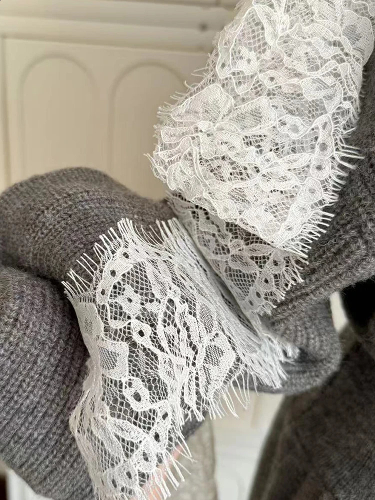 Autumn and winter womens retro knitted dress Korean mini shoulder pleated frog ballet core long sleeved one-piece 2000s style 241205