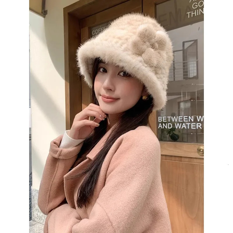 Winter mink fur hat womens Korean version mink fur hair woven flower real fur hat 241205