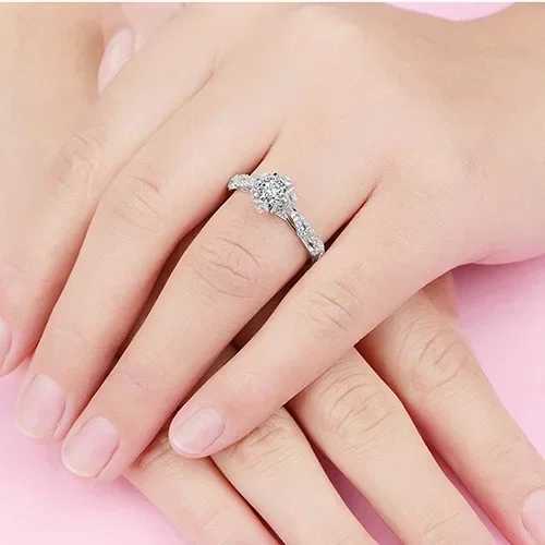 Delysia King Womens Jewelry Round Crystal Wedding Ring W241205