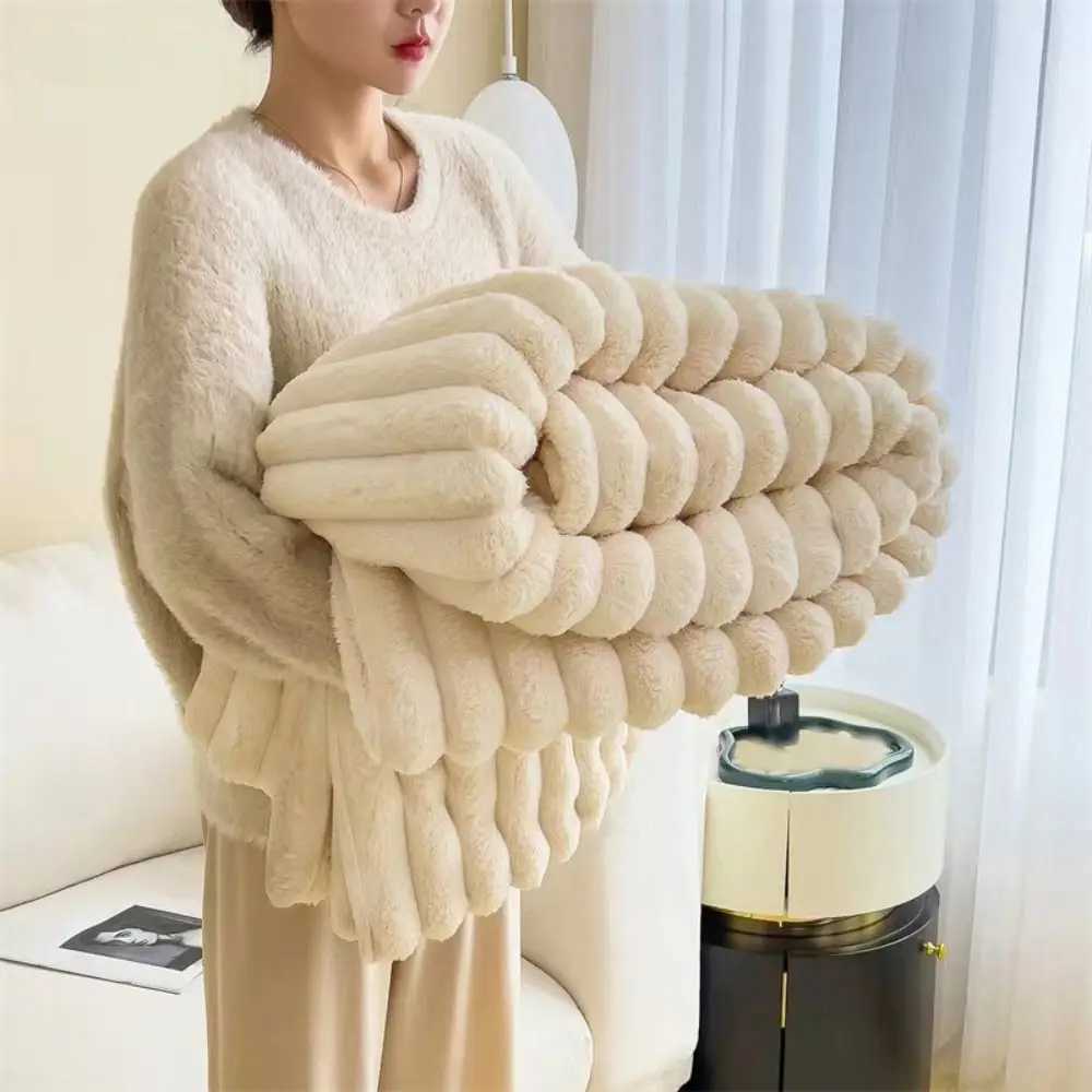 Ultra Soft Faux Rabbit Fur Throw Blanket Warm Plush Striped Blankets Conditioning Quilt Fluffy Throws for Couch Chair SofaXJ241111