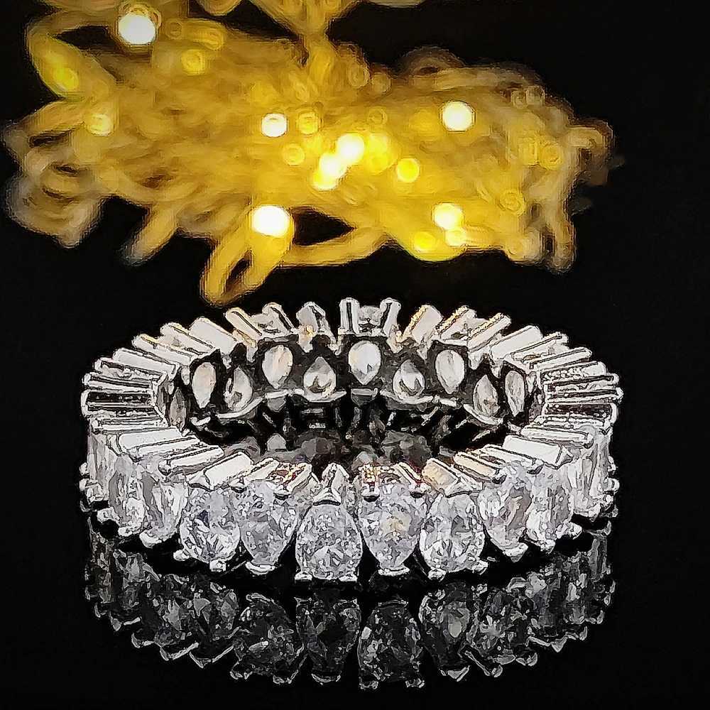 2023 New Trent Drainage Drip Silver Aesthetics Eternal Band Ring Womens Christmas Gift Jewelry Bulk Sales R7972 W241205