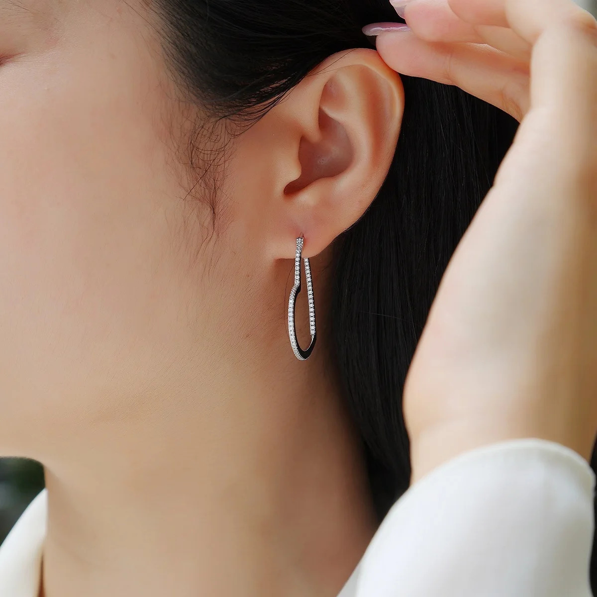 Halaile D colored all silica S925 pure silver heart ring earrings with GRA fashionable and exquisite jewelry suitable for womens daily gifts 241205