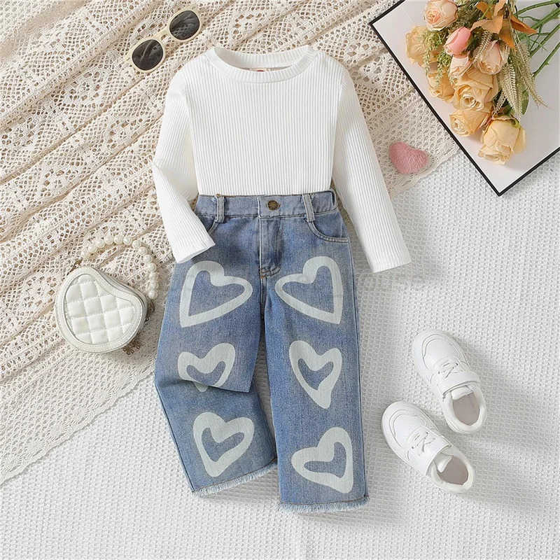 Pudcoco Little Girl Fall Outfits Solid Color Long Sleeve Crew Neck Pullover with Heart Pattern Denim Long Pants 2Pcs Set 1-5TXJ241205