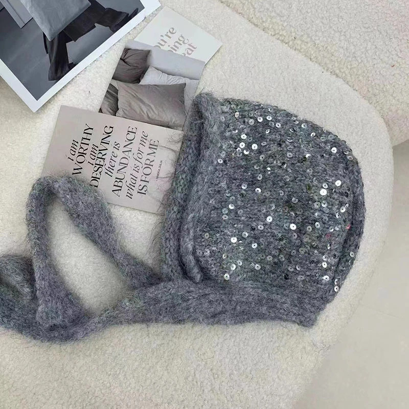 Korean sequin knitted beanie autumn/winter womens street fashion personality cute ear protection warm knitted beanie 241205