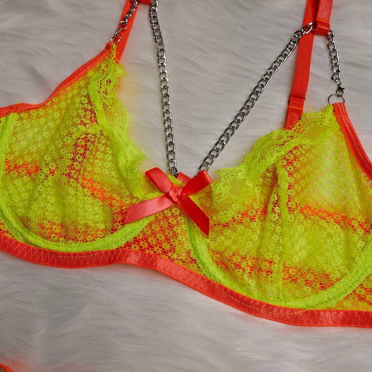 Plus Size Lingerie Sexy Mesh Hot Erotic Lingerie Sexy Lace Bra Set For Women Chains Costumes Set Underwear Bra Panty Garters SetXJ241205