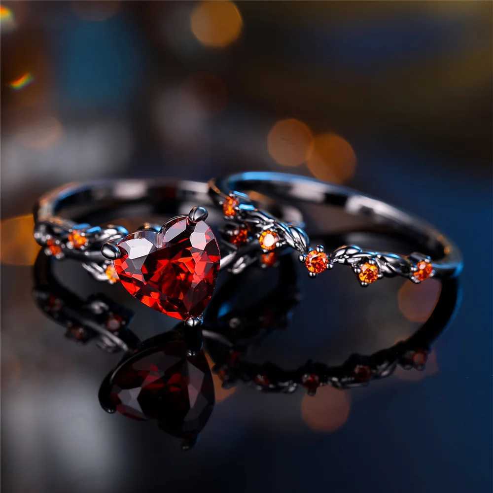Womens black red zircon heart-shaped engagement ring set retro black gold bridal wedding band party jewelry W241205