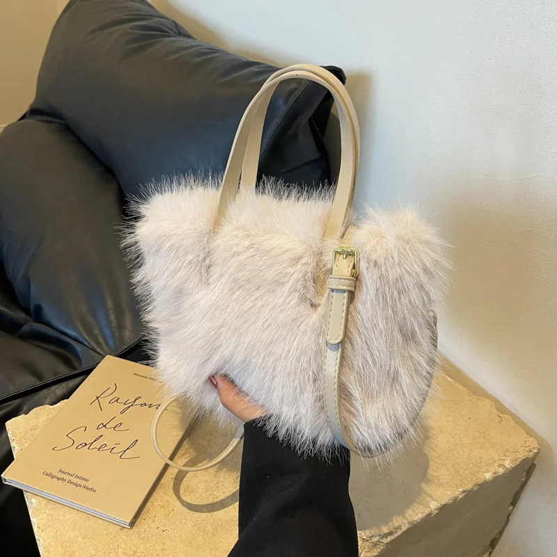 Artificial fur handbag patch work leather womens bucket plush womens handbag shoulder bag Bright Bolsa Feminina 241205