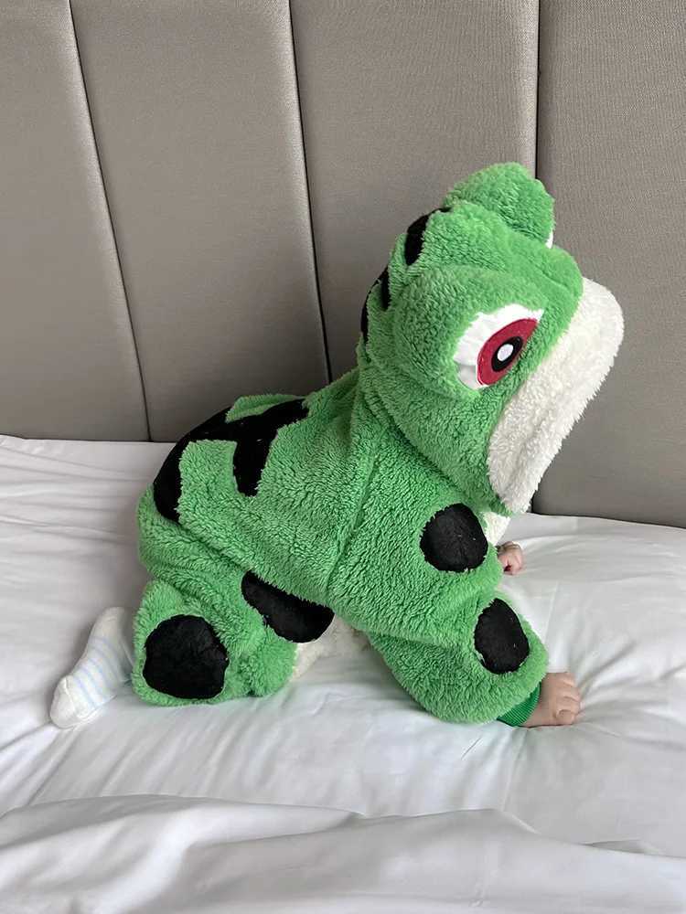 Pajamas Baby Frog Onesies Green Cute Pajamas Bebe Boy Girl Winter Romper Flannel Thick Soft Halloween Clothes Kawaii Animal Outfit 2023 H241205