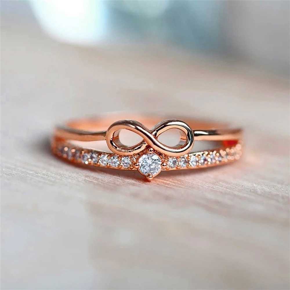 Huitan Chic Bow She Finger Ring Womens Unlimited Signature Cubic Zirconia Ring Fashion Fingers Accries Daily Party Jewelry W241205