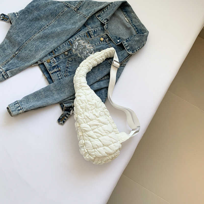 Lightweight Nylon Shoulder Bags New Fashionable Chest Bag Women s Travel Pleated Handbags Crossbody Waist Bag 241205