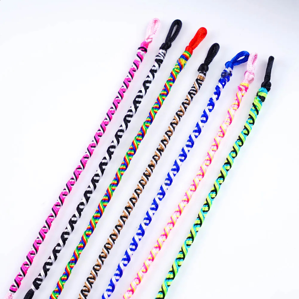 1020PcsSet Bohemian Woven Handmade Rope Ethnic Adjustable Mixed Friendship Bracelet For Men Women Tassel Wristband 241122