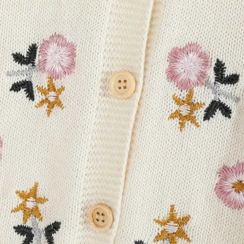 Spring and autumn new childrens knitted cardigan for girls cotton embroidered floral long sleeved cardigan W241205