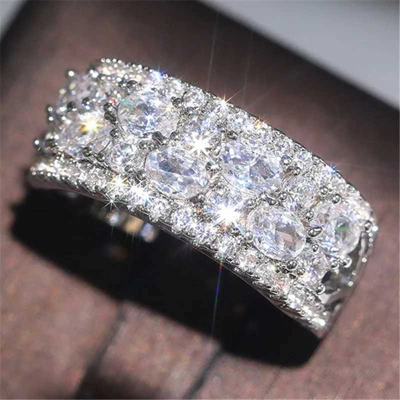 925 sterling silver AAA cubic zirconia gorgeous wedding ring womens luxury crystal ring decoration party jewelry gift W241205