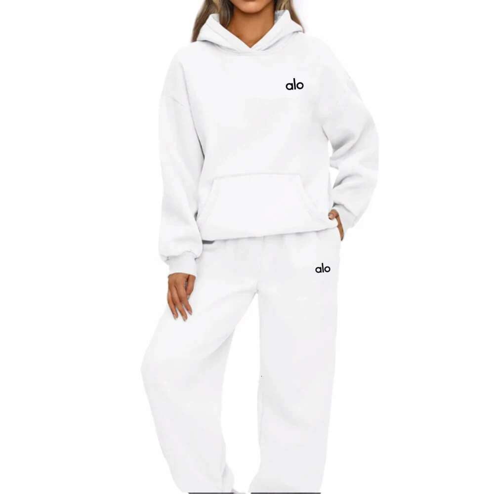 Men's and women's casual hoodie set, long sleeved loose hooded sweatshirt and long pants, autumn new women's fashion two-piece set