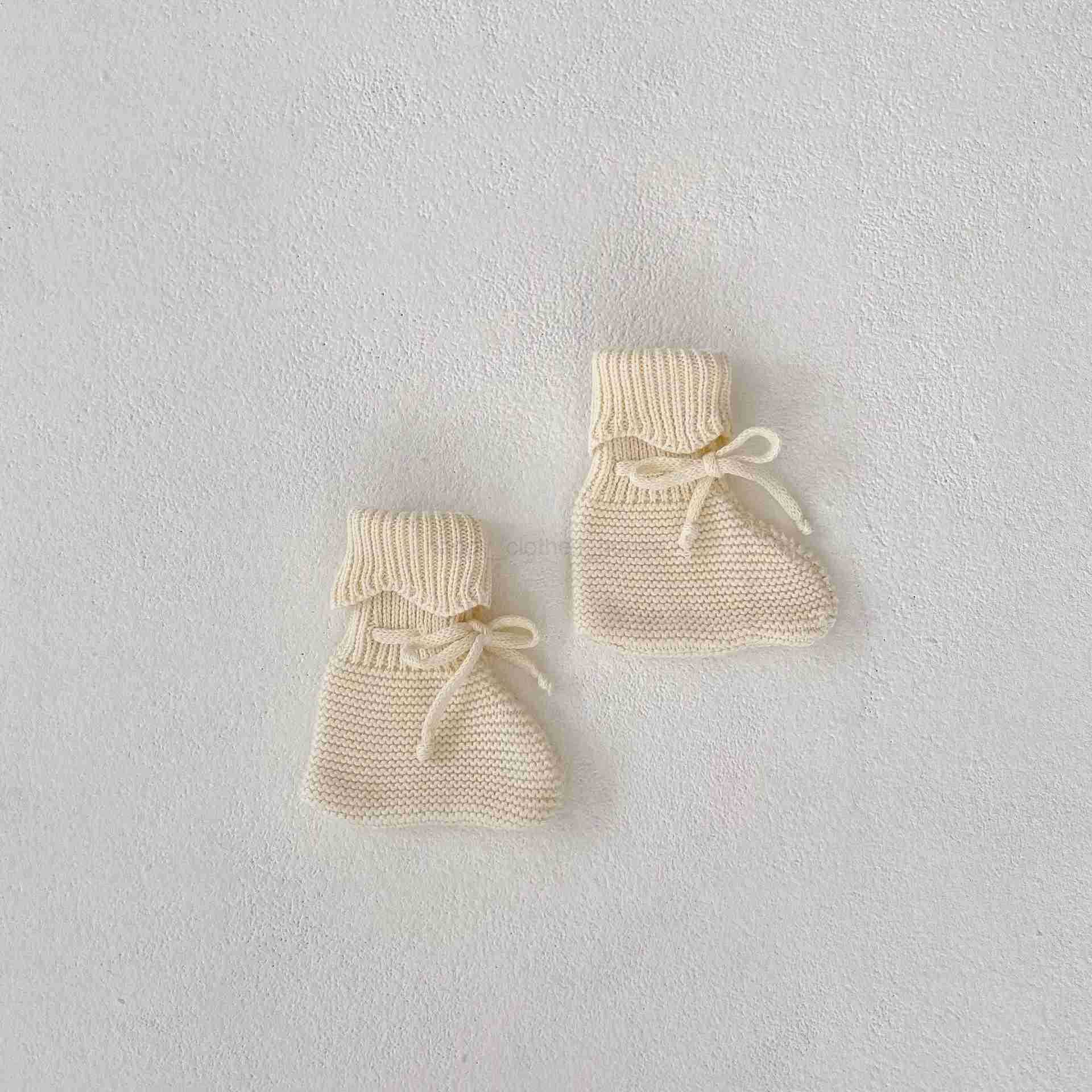 MiniAinis Autumn Winter Baby Knitted Coat+ Pants+hat+ 4 Pieces Suit Girls Sweater Clothing Set Children Beige Warm ClothesXJ241205