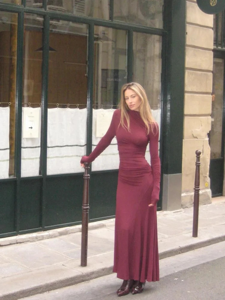 Lady Elegant Burgundy Mock Turtleneck Solid Maxi Dresses Fashion Long Sleeve Slim Hem Party Midi Robe Autumn Evening Dress Women 241204