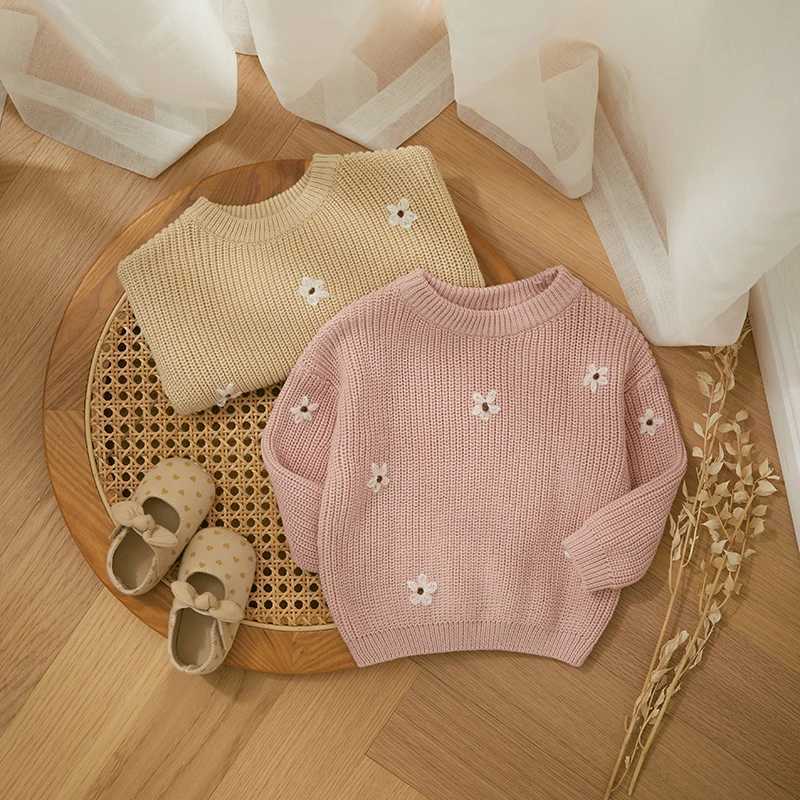 Winter and Autumn New Baby Boys and Girls Sweater Long Sleeve Cute Flower Knitted Dress Newborn Knitted Top W241205