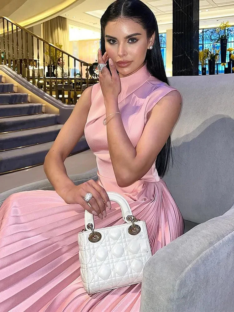 Women Elegant Pink Pleated Stand Collar Long Dresses Fashion Sleeveless Waist Up Slim Fit Vestidos Female High Street Robes 241204