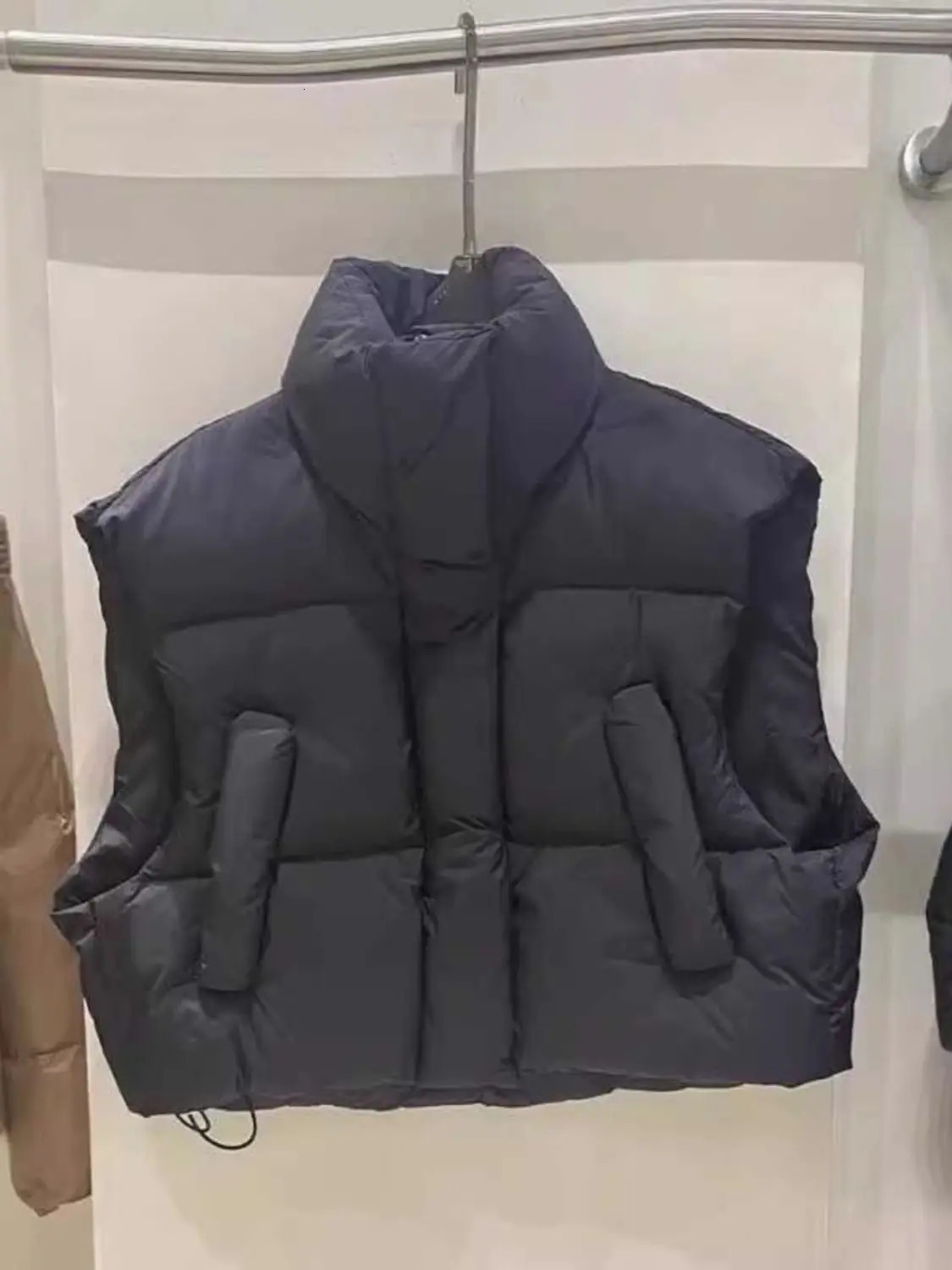 Trendy Stand Up Collar Short Cotton Jacket Vest Korean Version Fashionable No Wash Solid Color Versatile Vest Jacket 241205