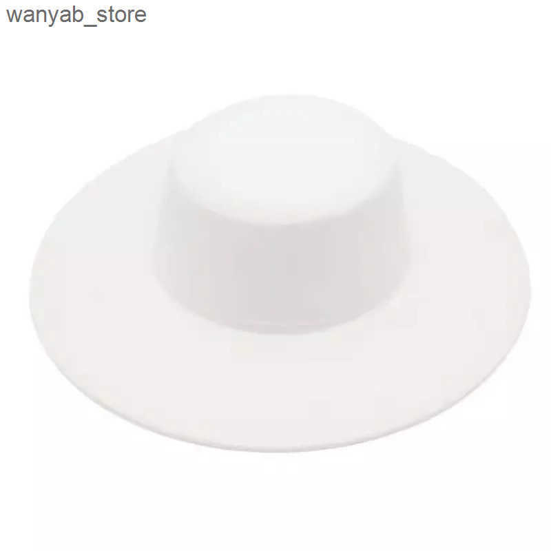 Cloches Autumn and winter flat top wool hat Big Brim Versatile Warm Windproof Felt hat Womens Jazz Hat French L240910