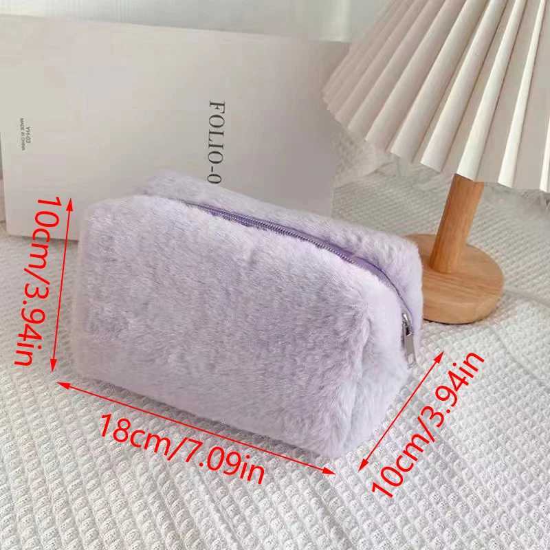 Plush Makeup Bags For Women Soft Travel Cosmetic Bag Organizer Case Young Lady Girls Make Up Case Necessaries Cluh BagXJ241206