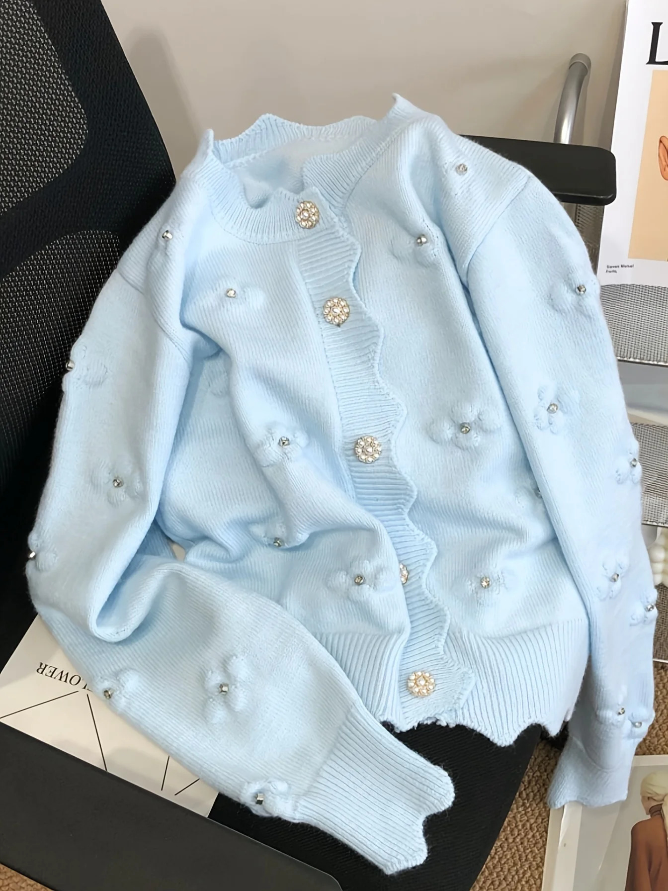 24 Autumn and Winter Flower Language Pearl Knitted Open Woolen Sweater Sweetheart Daisy Romantic Wave Edge Jacket 241206