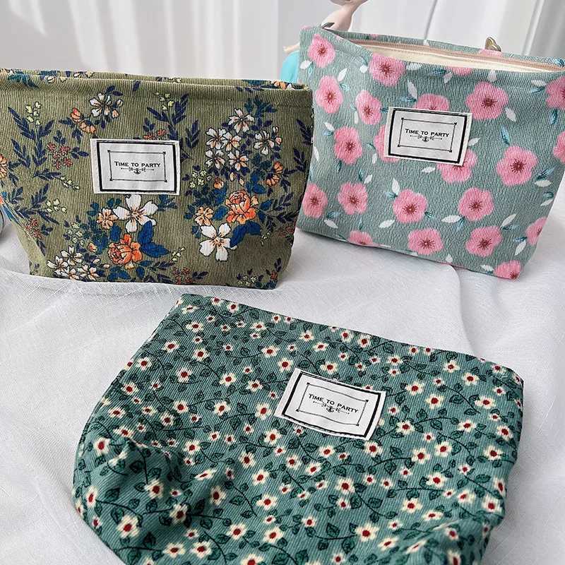 Cosmetic Bag Women Floral Makeup Case Organizer Korean Embroidery Cosmetic Pouch Travel Toiletry Bag Corduroy Canvas Beauty CaseXJ241206
