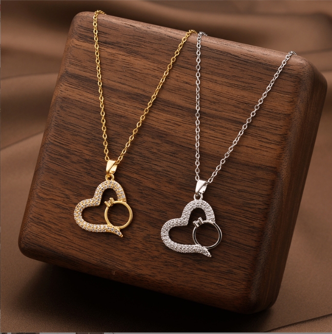 Jewelry woman love Diamond necklace designer silver jewelry 18k gold gild silver chain stainless steel jewlery Casual Festival heart necklace luxury necklace gift
