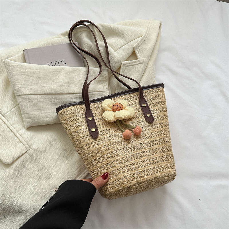 Summer New Minimalist Western-Style Women's Trend Shoulder Niche Casual Tote Bag, Handbag Fashion Quality Classic B2