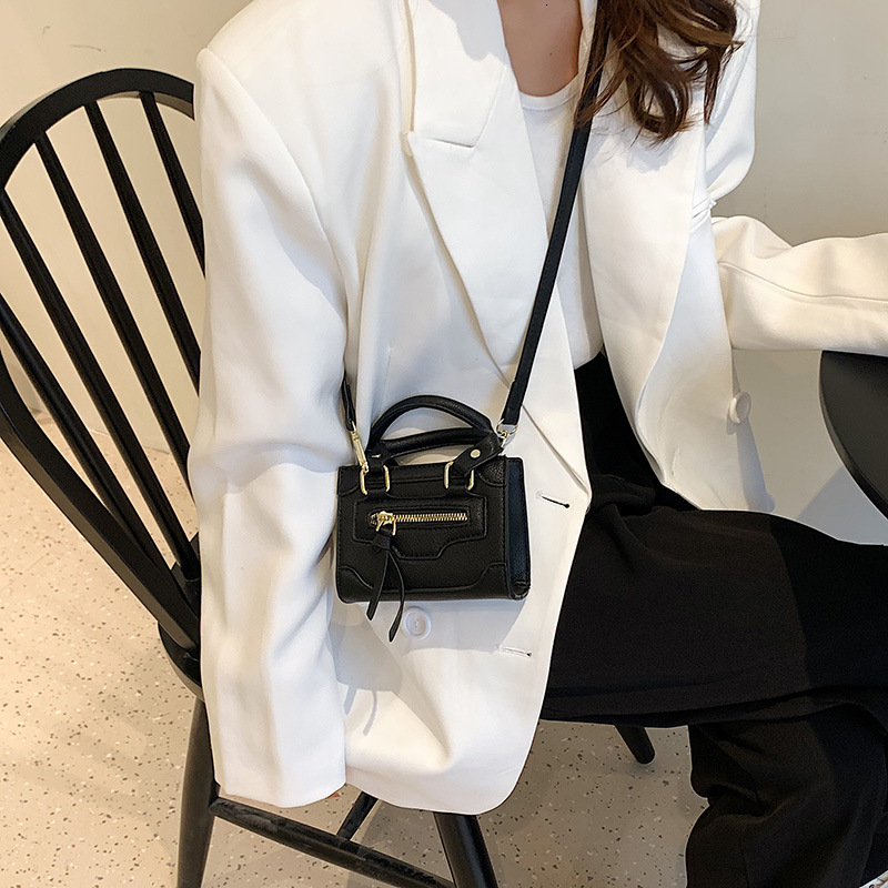 New Mini Handbag for Women with Lychee trend Pattern Candy Color Coins Lipstick Wallet and leisure Handbag Designer Bag Motorcycle Bag